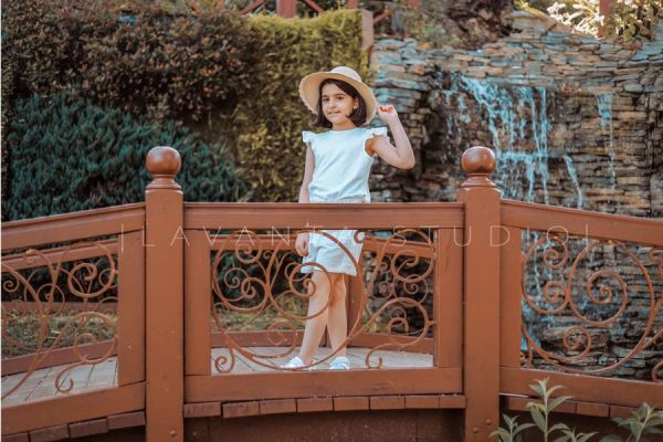 عکس و کلیپ کودک در ترکیه،استانبول