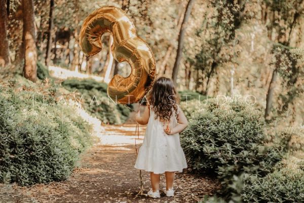 عکس و کلیپ کودک در ترکیه،استانبول