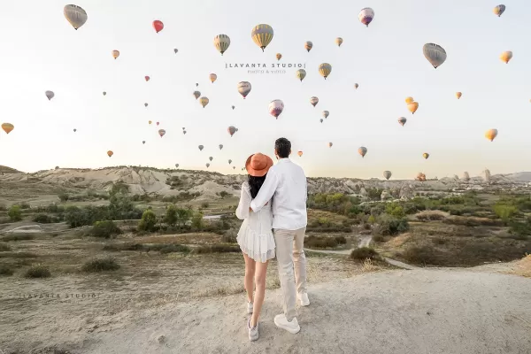 عکس و کلیپ عروسی در شهر کاپادوکیا